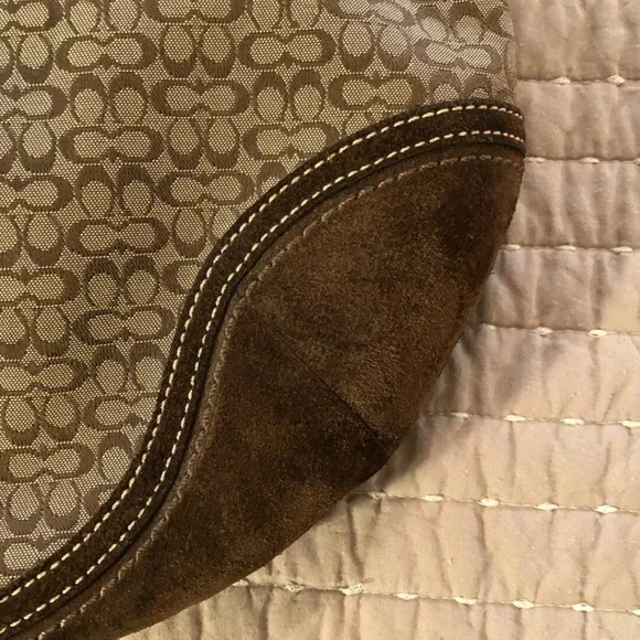 Coach Signature Logo Suede Womens Brown Tan Hobo Shoukder Bag Purse F0732-F10924 - Picture 7 of 12